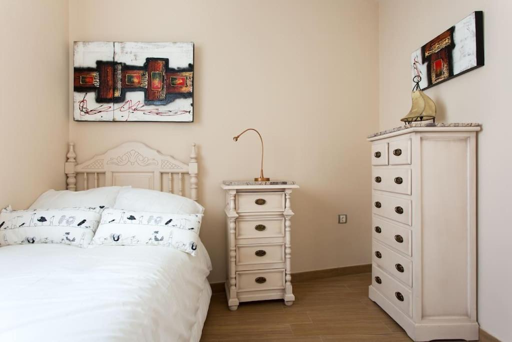 Apartamento En Calle Sierpes Севілья Екстер'єр фото